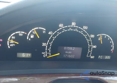 2004 Mercedes-Benz S 500 z USA, uszkodzony, nr VIN WDBNG75J94A429065